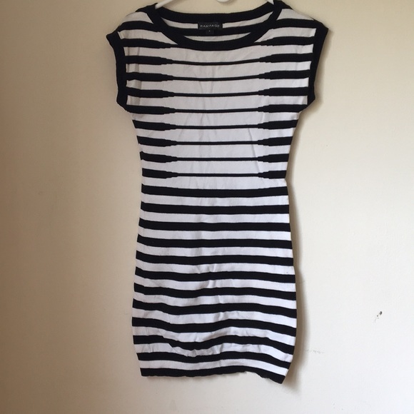 Rampage dress - Picture 1 of 6